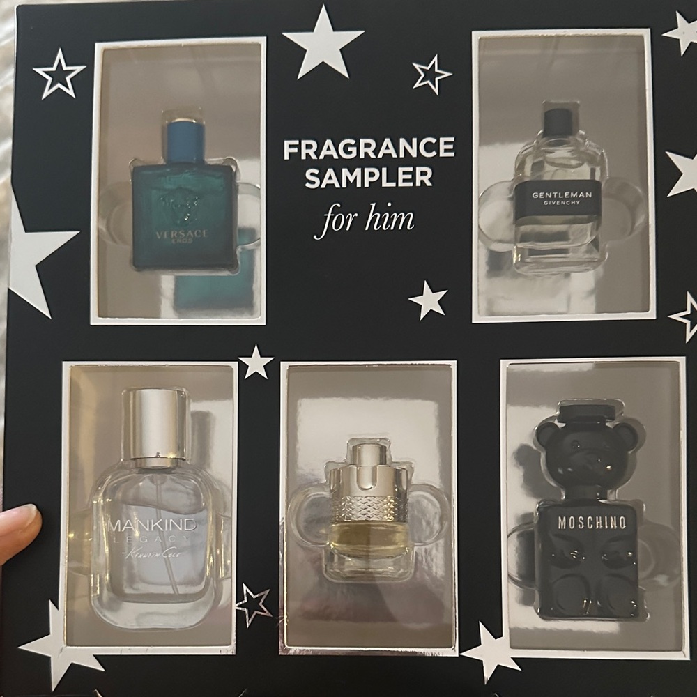 Versace Fragrance Sampler for Him - Blue and Silver